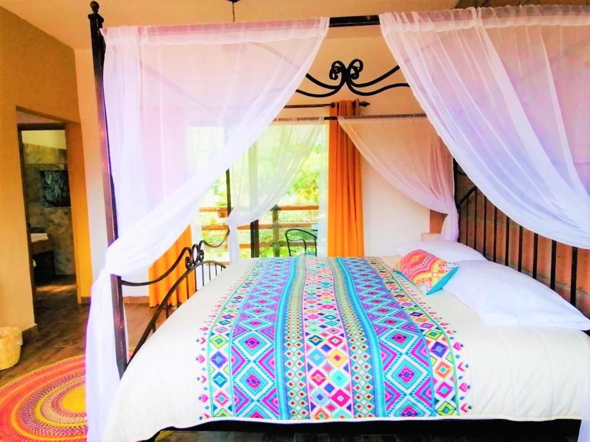 Boutique Jardín De Flores Hotel *