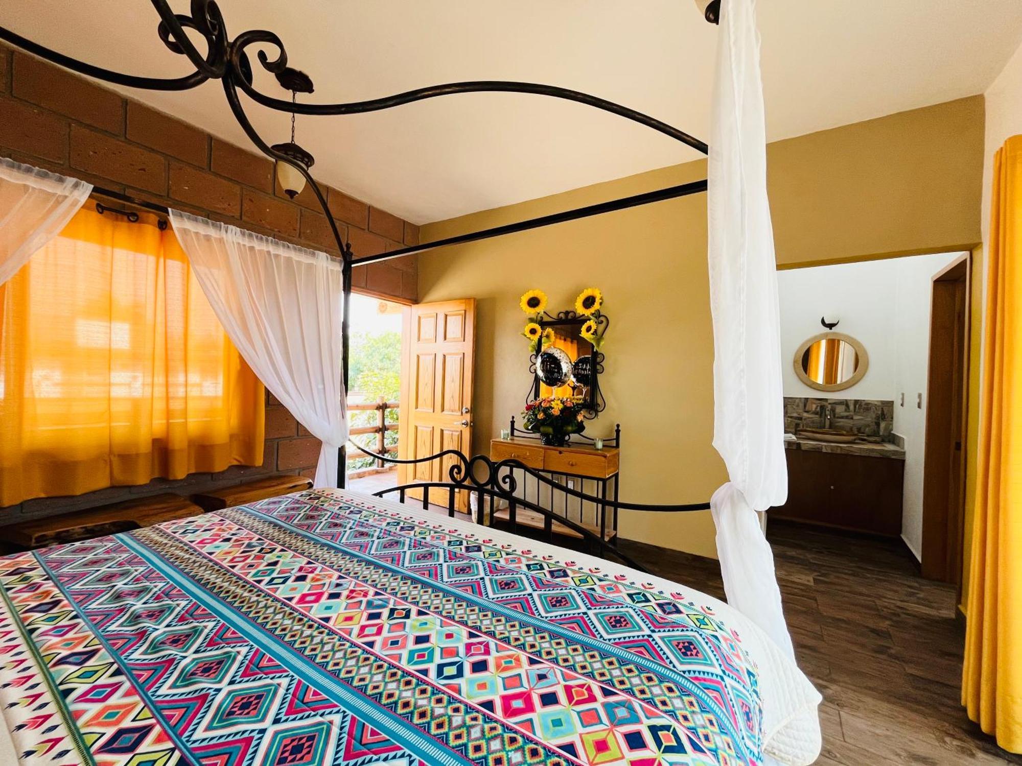 Boutique Jardín De Flores Hotel *